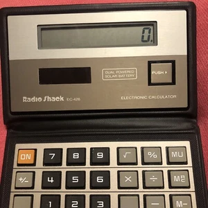 Vintage RadioShack Solar Powered Pocket CALCULATOR Model EC-426 Wallet Style - Picture 1 of 9