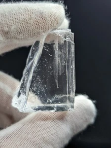 Halite crystal, salt crystal, transparent sample 33g. - Bakhmut field, Ukraine - Picture 1 of 9