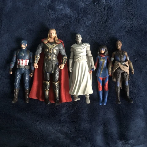 Marvel Legends Hasbro Figures (5) Ms. Marvel Thor Gorr the God Butcher Captain Cover