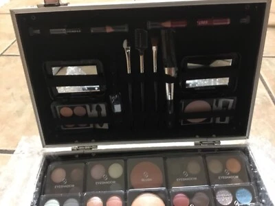 Estuche de belleza my Cosmetic Foto 1 de 4