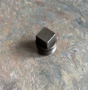 Chevrolet 10 Bolt Rear End 1/2” Drain Plug - Bild 1 von 2