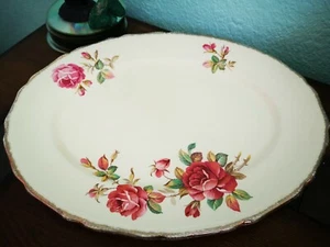 Royal Swan RSN1 Oval Platter – 14” – Pink Roses – 22K Gold Trim – Vintage 1950s - Picture 1 of 3
