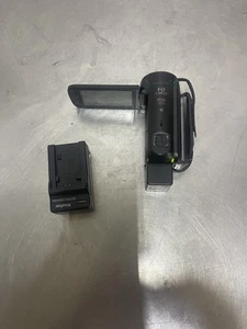 Canon Vixia HF R80 HD Camcorder - 32x Optical 57x Advanced Zoom 16GB - Picture 1 of 11
