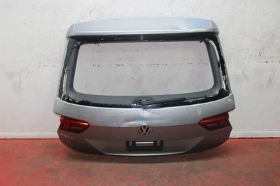 2018 2022 VOLKSWAGEN TIGUAN REAR LIFTGATE WITH CAMERA OEM Foto 1 de 4