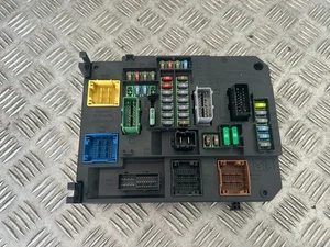 Boitier BSI Q05 - DS DS5 PHASE II (2) 2.0L HDI 181CV - Référence : 9664992380 - Picture 1 of 4