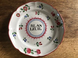 Assiette patronymique en faïence de Marans du XVIIIe "Blanleuil" - Picture 1 of 12