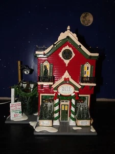 DEPT 56 SV Silver Bell Christmas Shop 55040 2000 unvollständig - beschädigt OHNE LICHT - Bild 1 von 23
