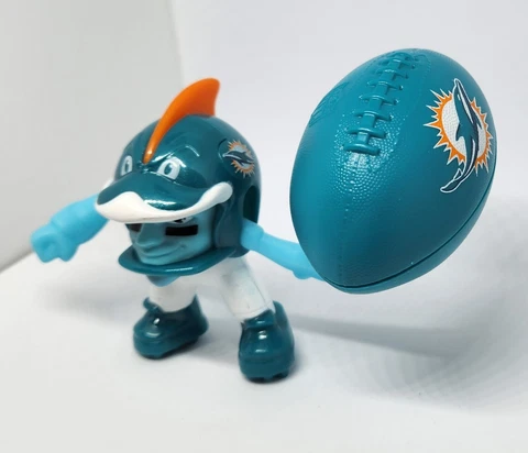 Miami Dolphins 2013 McDonald's NFL Rushers Figure With Ball Cover