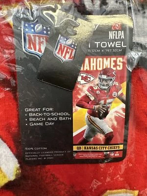 "Toalla de playa Patrick Mahomes #15 Kansas City Chiefs 28"" x 58"" hecha por WINCRAFT" Foto 1 de 3