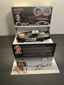 1:24 Tony Stewart #20 Home Depot / Test Car / Crew Chief Auto 2005 Monte Carlo - Picture 1 of 5