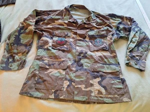 Vintage Mantel Hot Weather Woodland Camouflage Pattern Combat LARGE Regular BDU - Bild 1 von 11
