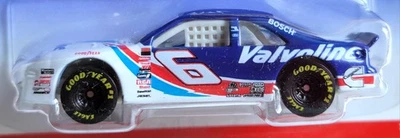 1997 Team Hot Wheels Pro Racing Mark Martin #6 Valvoline NASCAR Mattel New Seale - Image 1 of 4