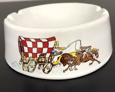 Ceramic Chuck Wagon (Purina) Ashtray, Vintage, Great Graphics - Image 1 of 4