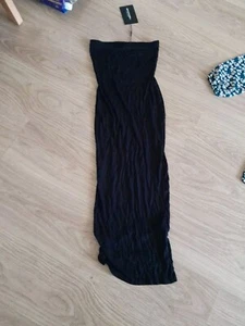 BNWT SIZE 6 BLACK BANDEAU MAXI DRESS BY PRETTY LITTLE THING  - Picture 1 of 2