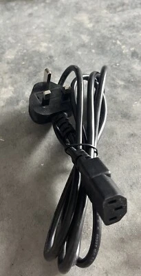 19x C13 to Type G  IEC Connector - Image 1 of 4