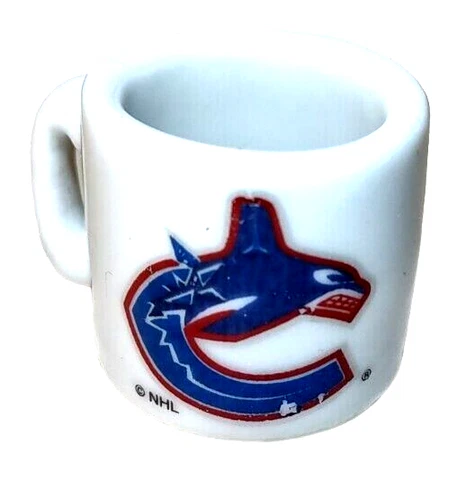 Vancouver Canucks NHL Hockey Mini Mug Miniature Ceramic Cup Collectable Souvenir Cover