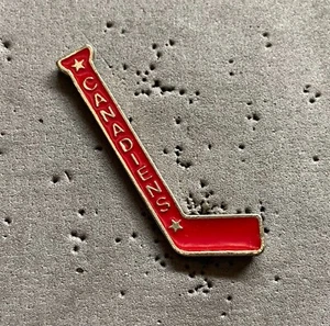 Montreal Canadiens Red Stick NHL Hockey Pin - Imagen 1 de 1