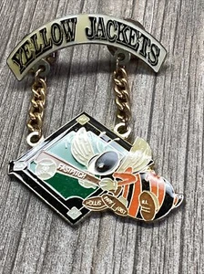 Hollis Park YELLOW JACKETS Softball Fast Pitch Team Illinois Lapel Hat Pin 1998 - Picture 1 of 12