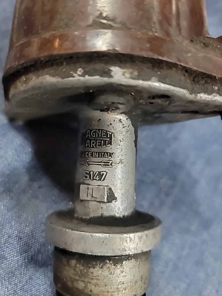 Distribuidor Encendido Orig Magneti Marelli S147 Fiat 124 125 131  Foto 1 de 4