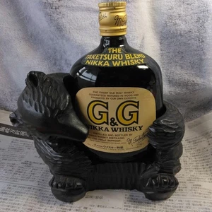 NIKKA Whisky TAKETSURU MEZCLA 760 ml 86proof Oso Soporte para Botella Madera Tallada - Imagen 1 de 8
