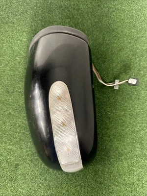 梅赛德斯-奔驰 C 级 W203 2003 - 2007 黑色原始设备制造商右乘客侧镜 — 第 1/4 张图片