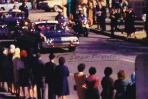 Earnest Brandt Signed 4x6 Photo JFK Witness 11/22/63 Assassination Dealey Plaza - Picture 1 of 2