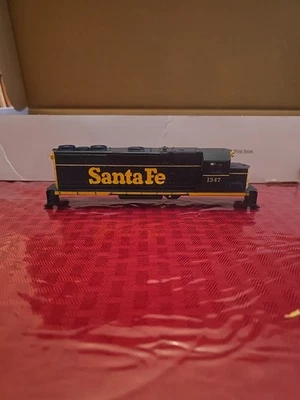 HO-Scale Athearn Gp 35 Diesel Locomotive Shell Santa Fe 1347 - Image 1 of 4