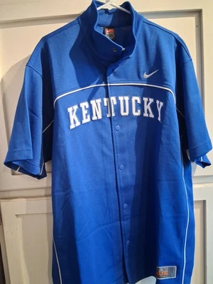Flawless Nike Elite University of Kentucky Wildcats Basketball Shooting Jersey - Image 1 of 2