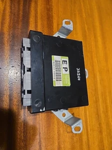 2001 LEXUS GS300 Front RH Door Control Computer Module 89223-30020 OEM P - Picture 1 of 3