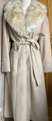 abrigos vintage mujer Foto 1 de 4