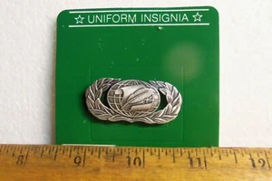 Best Emblem & Insignia – US Air Force - Information Management Badge (NOS)  - Picture 1 of 5