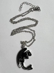 Cute Black Dragon Chain Necklace NEW GIFT Toothless Train Cartoon Enamel Charm - Picture 1 of 4