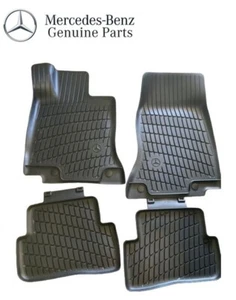 4x Alfombrillas de goma originales Mercedes en forma de cuenco para todo tipo de clima W206 clase C LHD - Imagen 1 de 4
