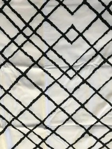 Crate & and Barrel INTERSECT BLACK TABLECLOTH- Criss Cross Grid- 60" x 90" -NWOT - Picture 1 of 2
