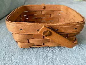 LONGABERGER Small GATHERING BASKET W/HANDLE 7" X 7" X 3" 1987 - Picture 1 of 12