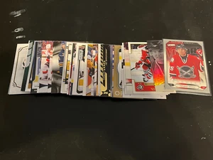Lot of 40 Thomas Vanek hockey cards Buffalo Sabres - Picture 1 of 1