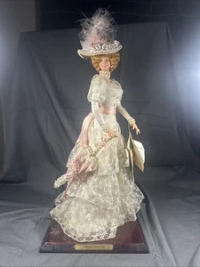 MARIN CHICLANA rare 17" Vanessa Siglo XX Espana Doll w/ Wooden Stand - Picture 1 of 14