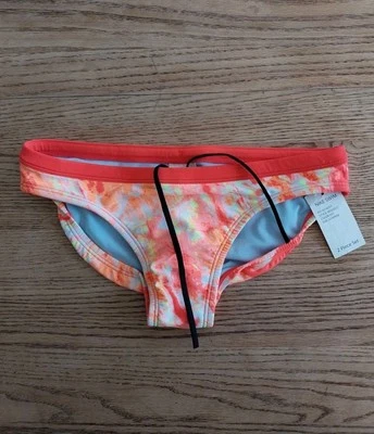 Nuevo con etiquetas Nike Bikini Natación Bikini Parte Inferior Traje de baño Para mujer Talla 6 Corte bajo NESS5017 Foto 1 de 4