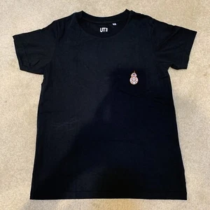 Star Wars The Last Jedi Uniqlo Black T-Shirt Women Size XS BB-8 Logo Embroidered - Picture 1 of 9