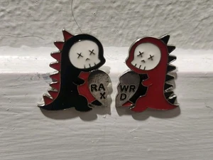 Rawr XD Hot Topic Scene Emo Enamel Pin - Picture 1 of 3