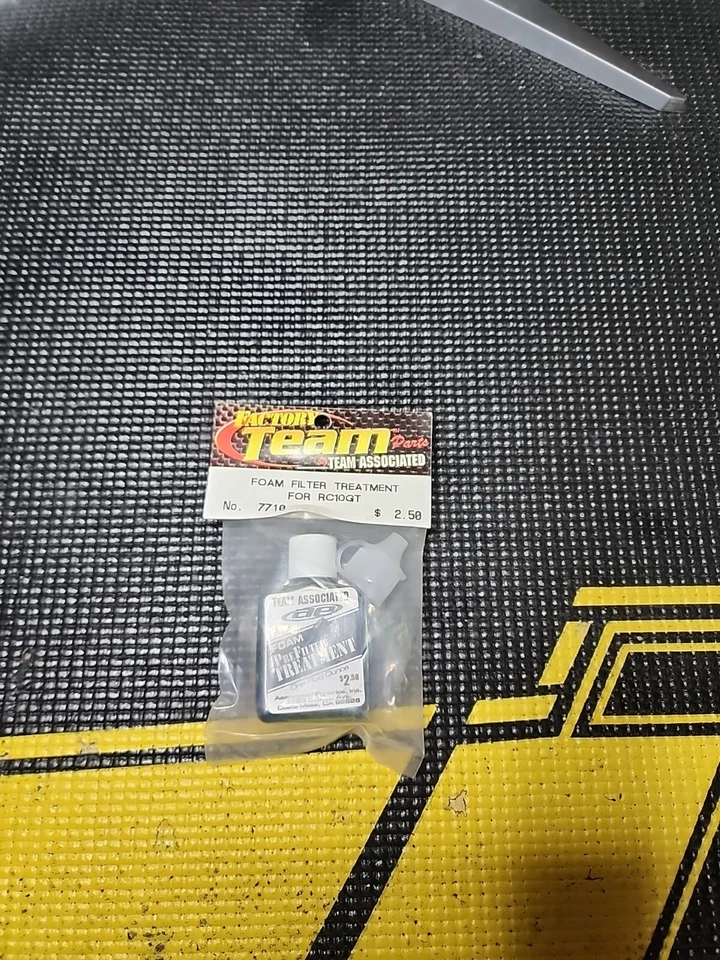 Team Associated Factory 7710 Pre-Filter Treatment Oil New In Package🇺🇸 Shipp - Image 1 of 1