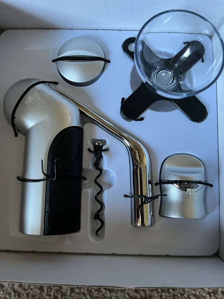 Juego de sacacorchos y aireador para botella de vino Houdini de 5 piezas en plata Foto 1 de 4