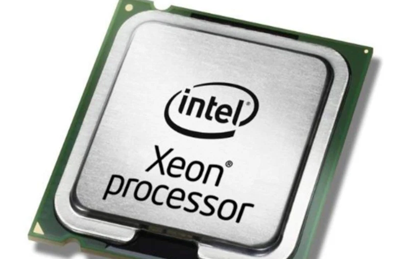 Intel Xeon SR00N  E3-1270 3.4 GHz Quad-Core (CM8062307262403) Processor - Image 1 of 1
