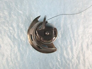 Kenmore 158 Sewing Machine Bobbin CASE, SHUTTLE HOOK & BOBBIN - Picture 1 of 6