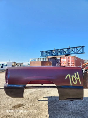 1999-2007 Chevrolet Silverado / GMC Sierra 1500 2500 3500 HD 6' 6" Short Truck B - Image 1 of 4