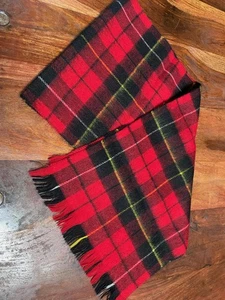 Rot karierter Lammwollschal - Bild 1 von 2