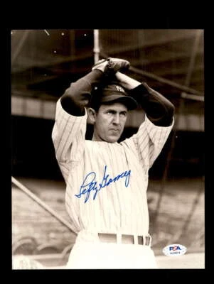 Lefty Gomez PSA DNA Signed  8x10 Photo Autograph Yankees - Image 1 of 3