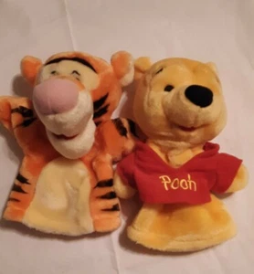 Fisher Price Pooh And Tigger Plush Handpuppets - Picture 1 of 8