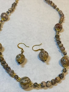 Vintage Costume Jewelry 17 in Necklace & Dangle Earring Set - Beads Stones - Picture 1 of 15