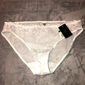 Wacoal Embrace Lace Bikini Panty Womens Large Sheer Floral Underwear 64391 NWT - Picture 1 of 8